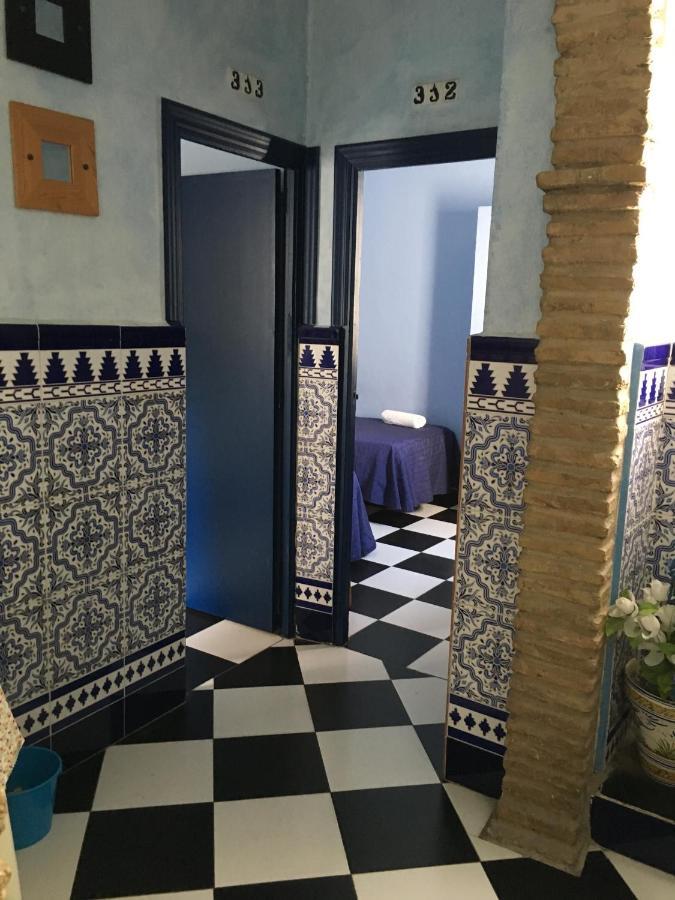 Pension Lisdos Sevilla Exterior foto